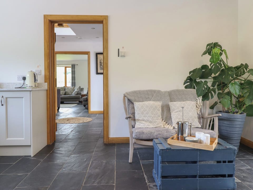 Cottage | Living area