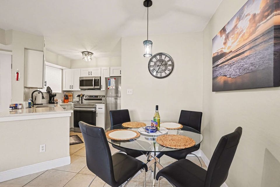 Open Dining Area