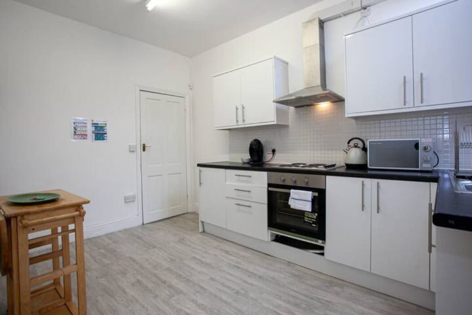 Shared fridge, microwave