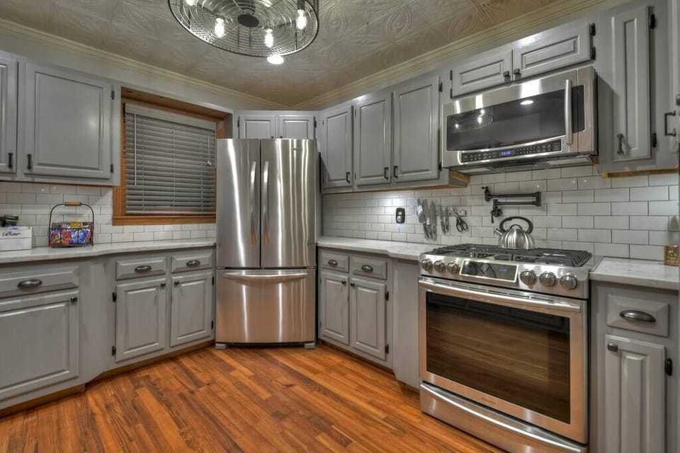 Fully stocked kitchen