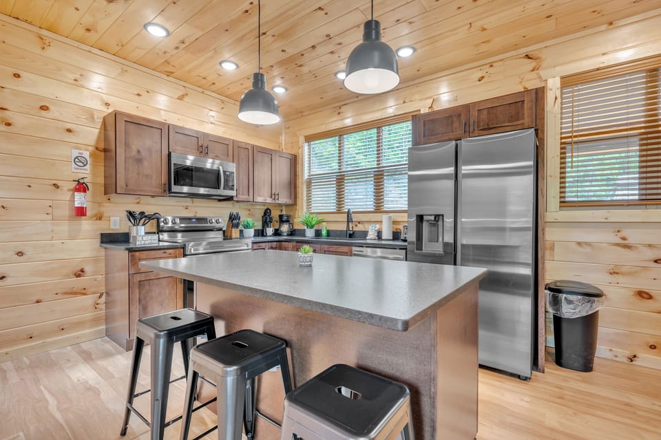 Kitchen - Main Level