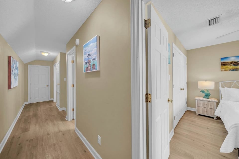 West upstairs queen bedroom and hallway
