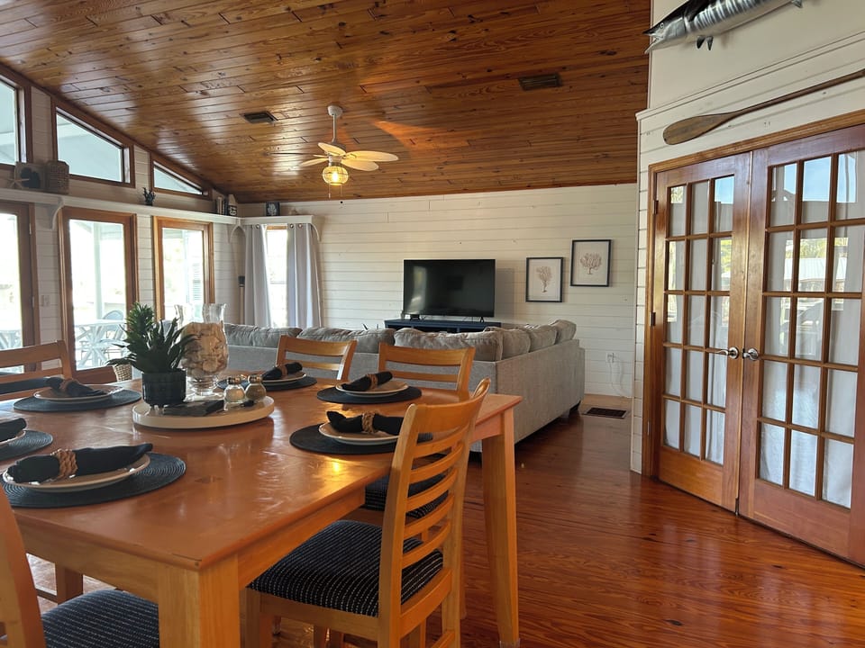 Spacious open floor plan 