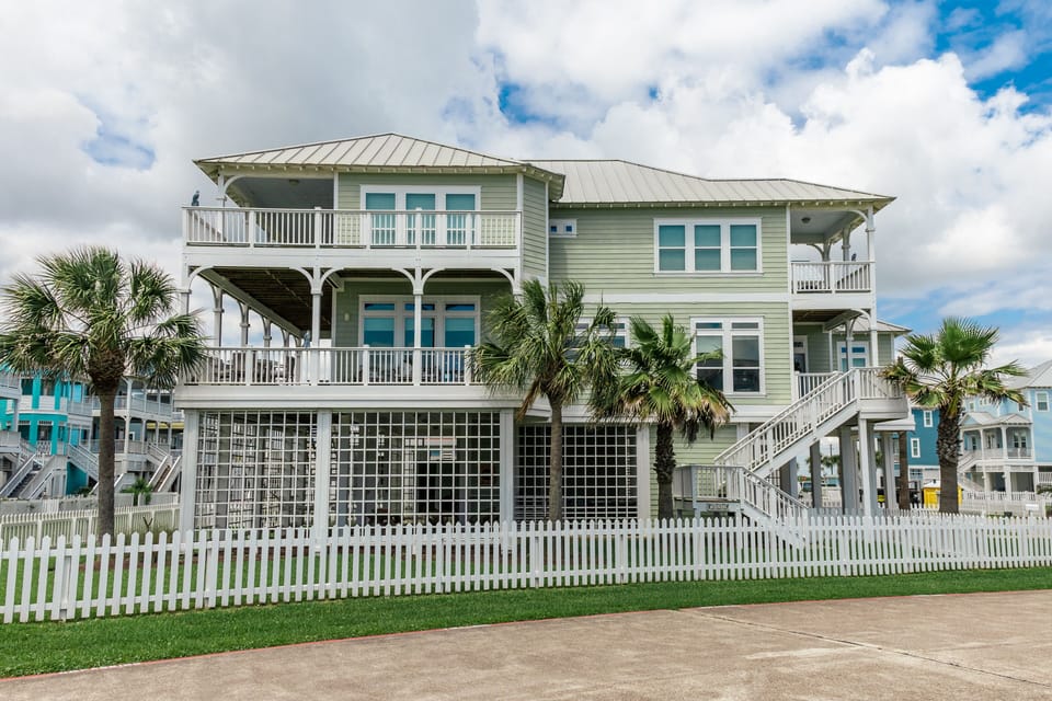 Beach watching windows & porches