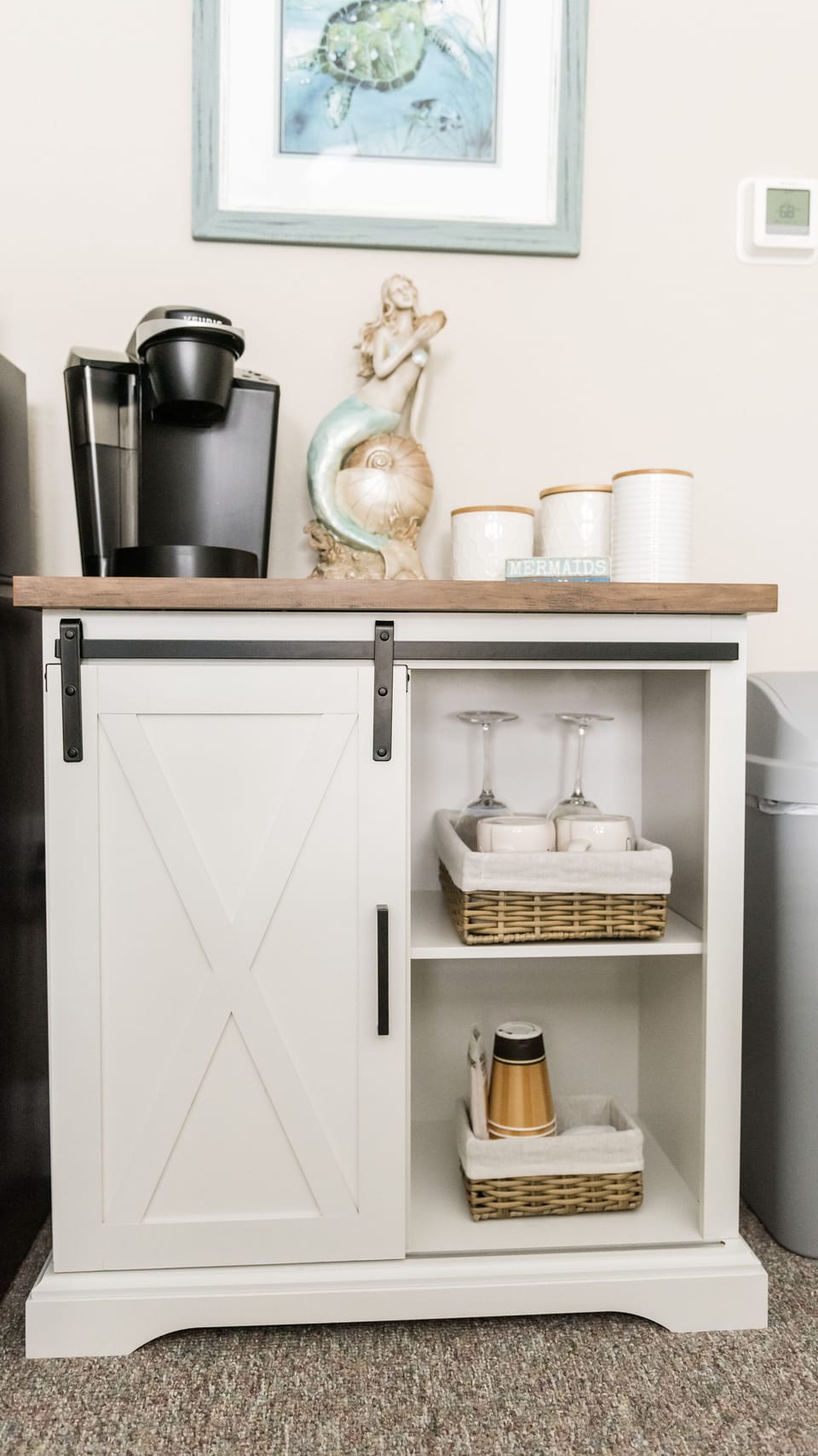 Coffee bar w/k-cups, tea bags, sweetener, creamers, sugars, wine glasses & more