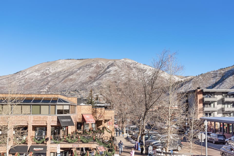 Master Bedroom and Guest bedroom balcony view of Red Mountain