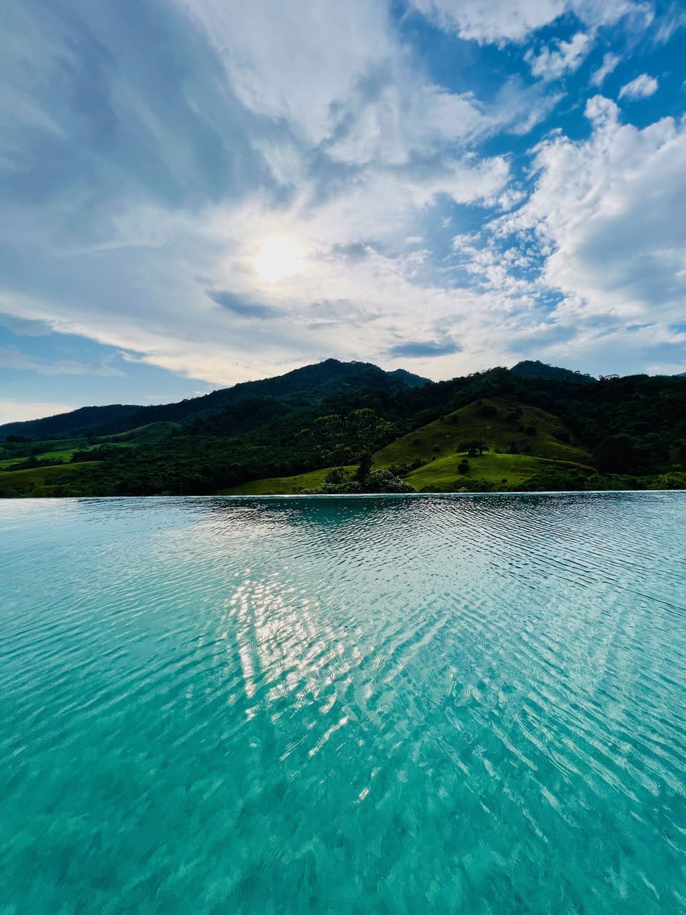Infinity pool