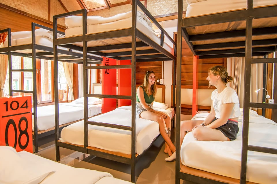 1 Bed In Standard 8 Bed Female Dorm | Free WiFi, bed sheets