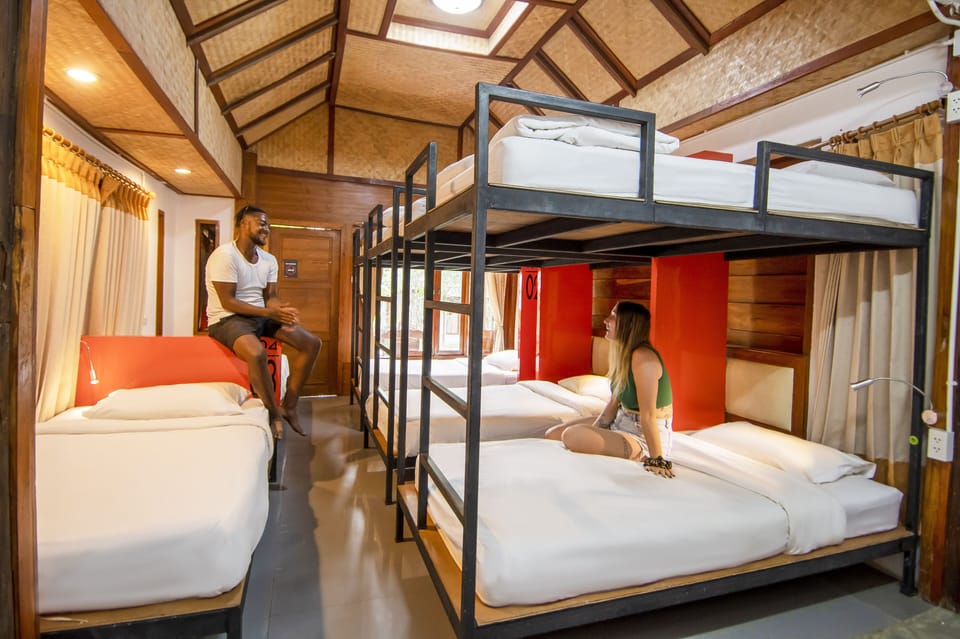 Free WiFi, bed sheets
