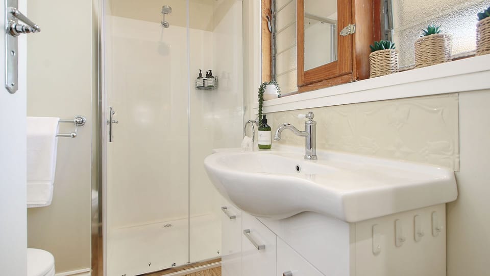 Master Ensuite