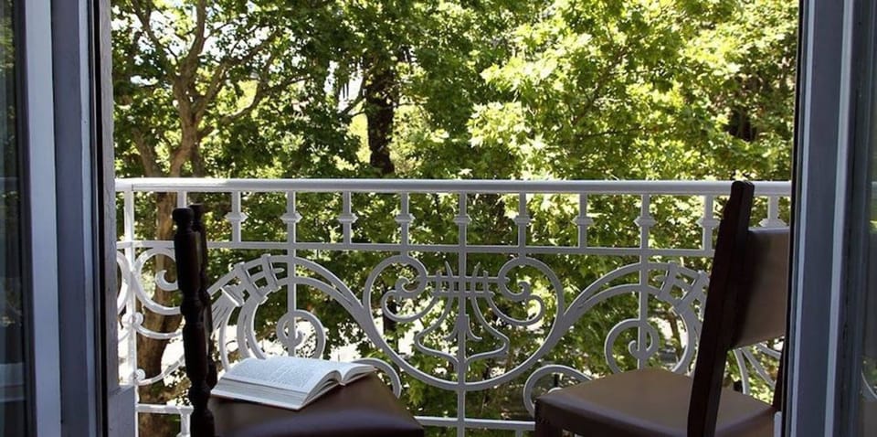 Standard Double or Twin Room (View on Av. Liberdade) | View from room