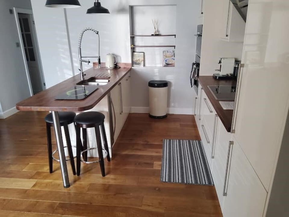 Full kitchen with built in appliances