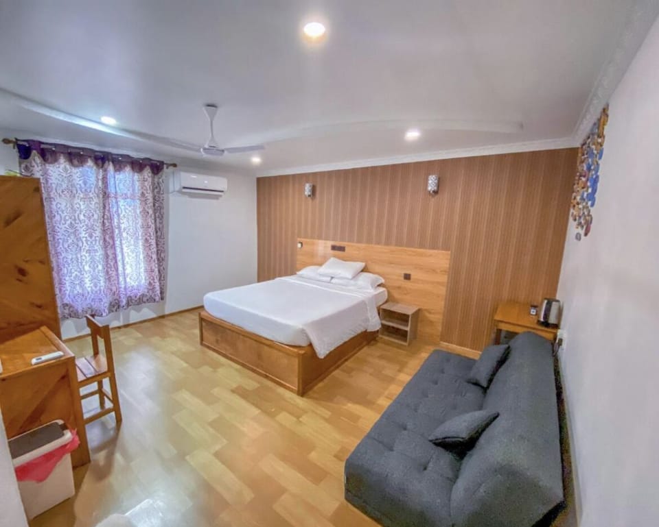 Superior Room | In-room safe, free WiFi