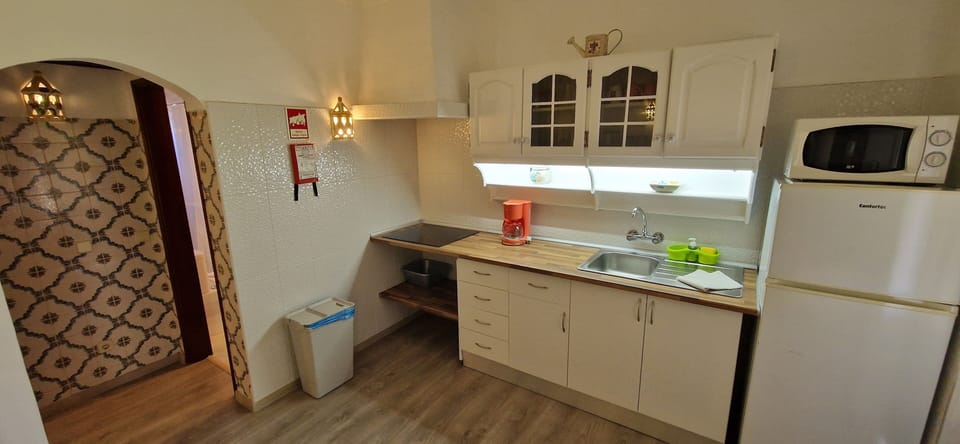 Studio Apartment | Private kitchen