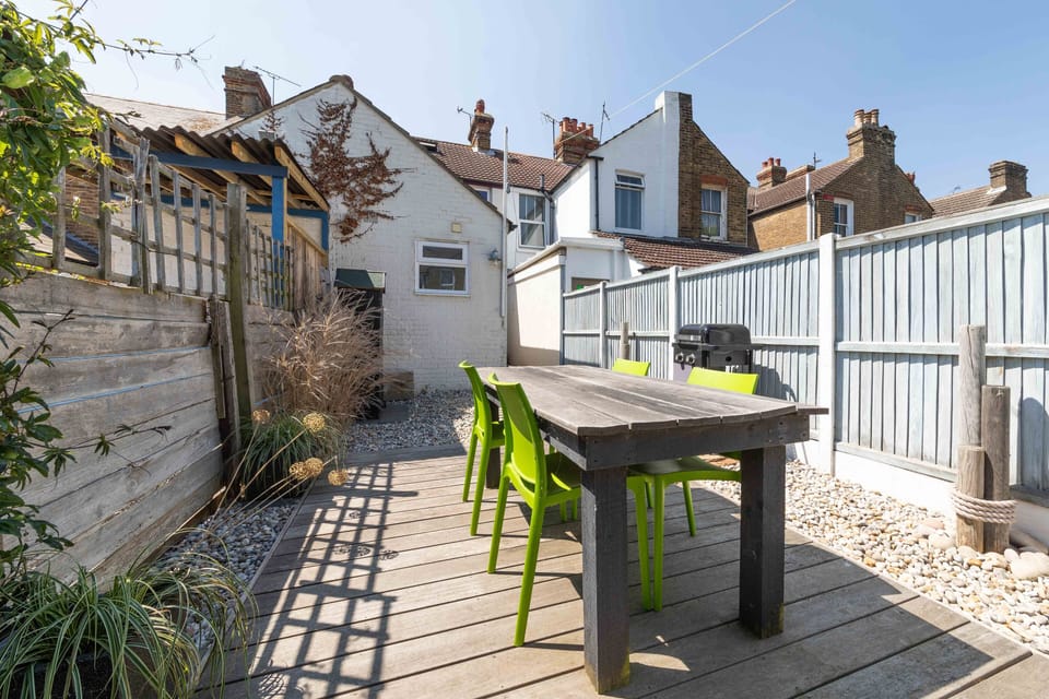 Garden with dining table