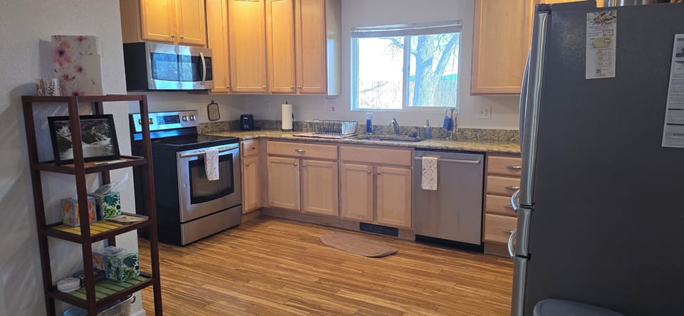 Full Kitchen