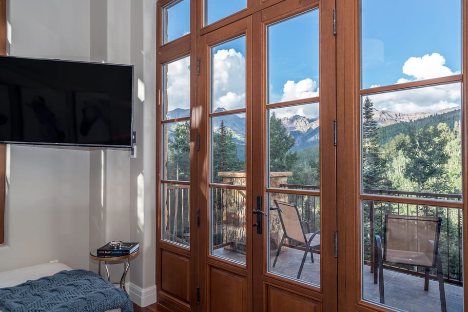 Condo, 4 Bedrooms | Interior