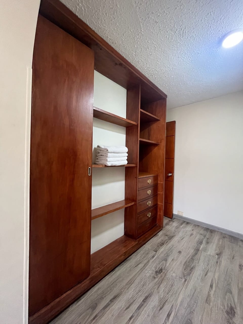 Family Room, 2 Double Beds (Chipazaque) | Desk, laptop workspace, free WiFi, bed sheets
