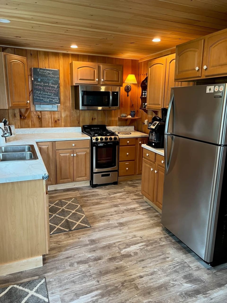 Well equipped kitchen