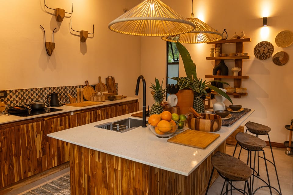Exclusive House, 2 Bedrooms, Annex Building | Private kitchen