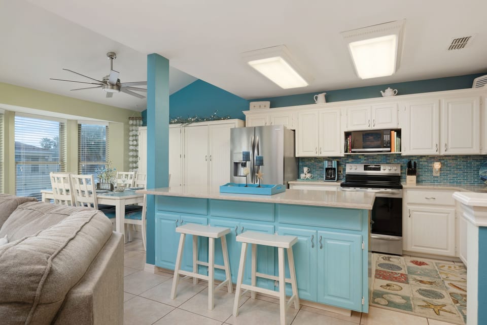 Open concept kitchen and dining area