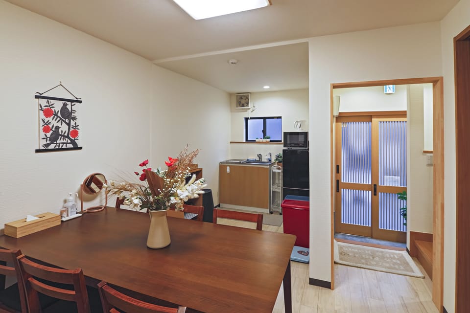 Family House | In-room dining