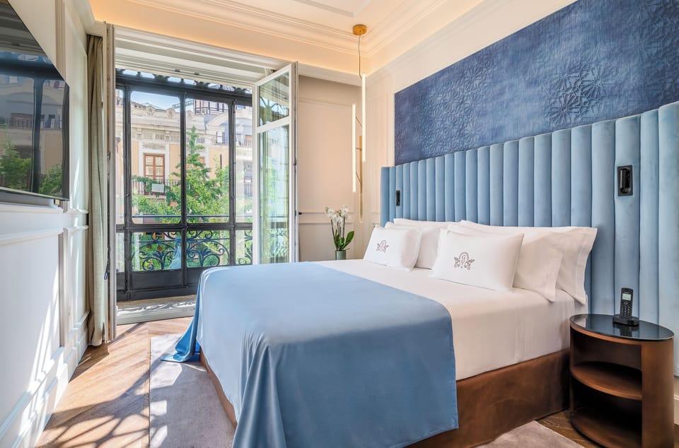 Deluxe Room, City View | Premium bedding, minibar, in-room safe, desk