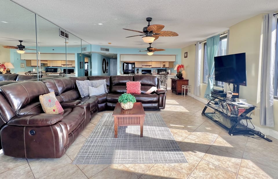 Motion Furniture