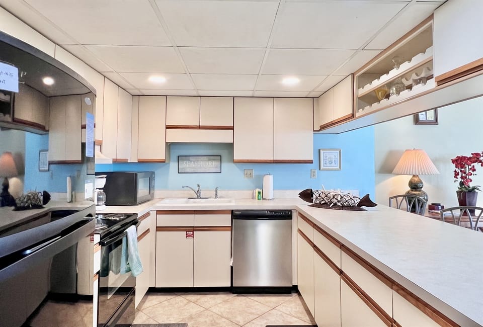 Kitchen with Bar and Stools