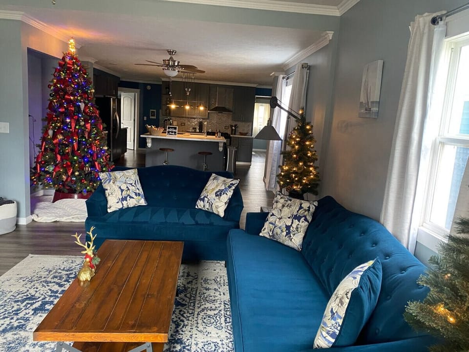 Christmas in Ludington Living Room