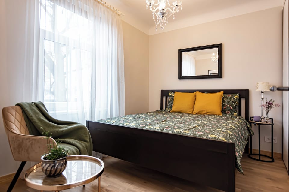 Bedroom with a comfortable bed, 1.6 meters wide