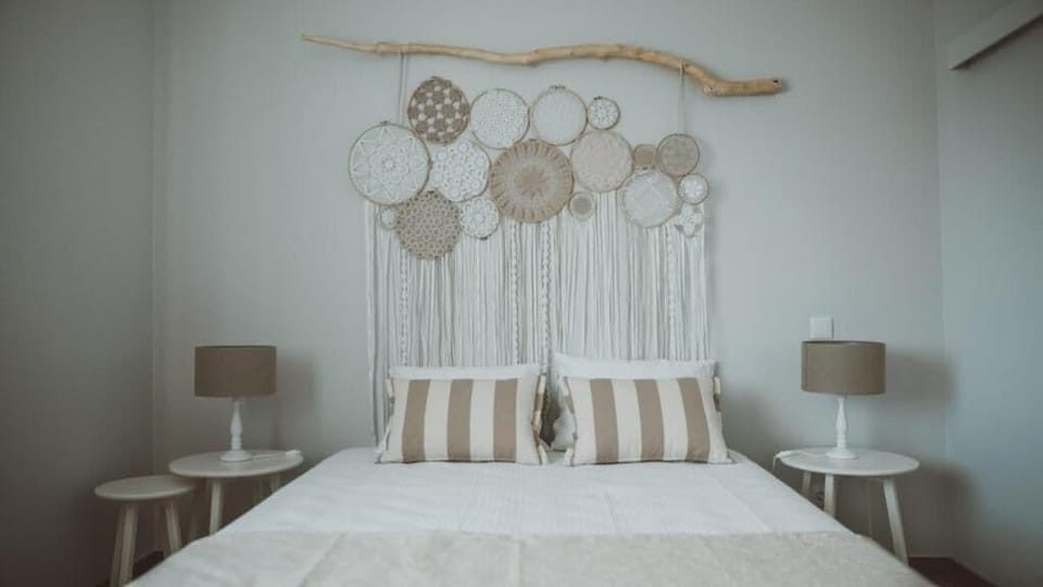 Classic Double Room (Raizes) | In-room safe, individually decorated, individually furnished