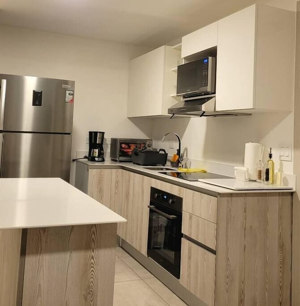 Cocina completamente equipada