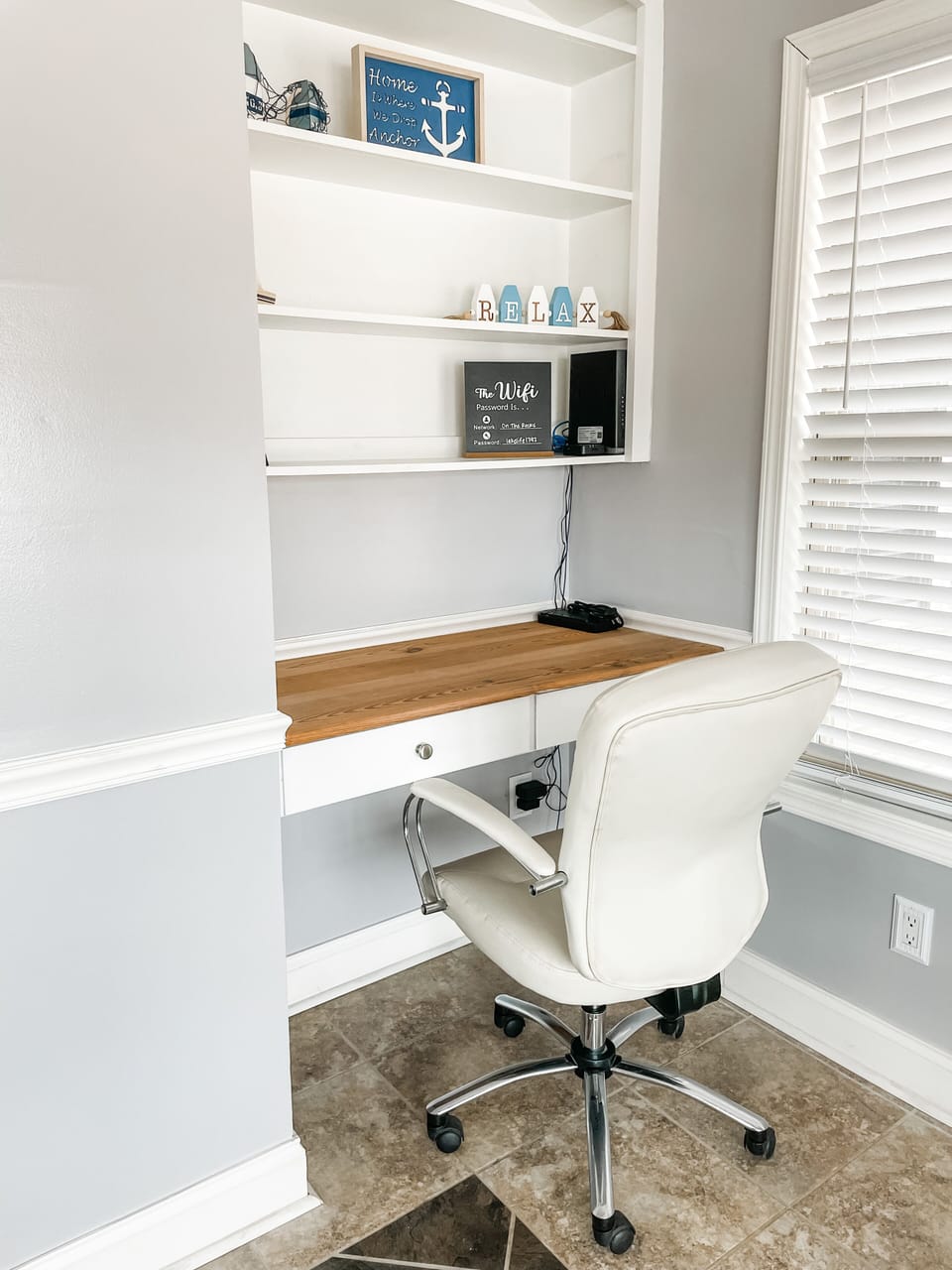 Work station with internet hook up