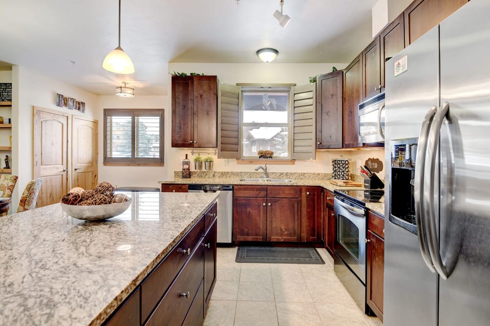 Welcome To The Stunning Trailhead Condo #412