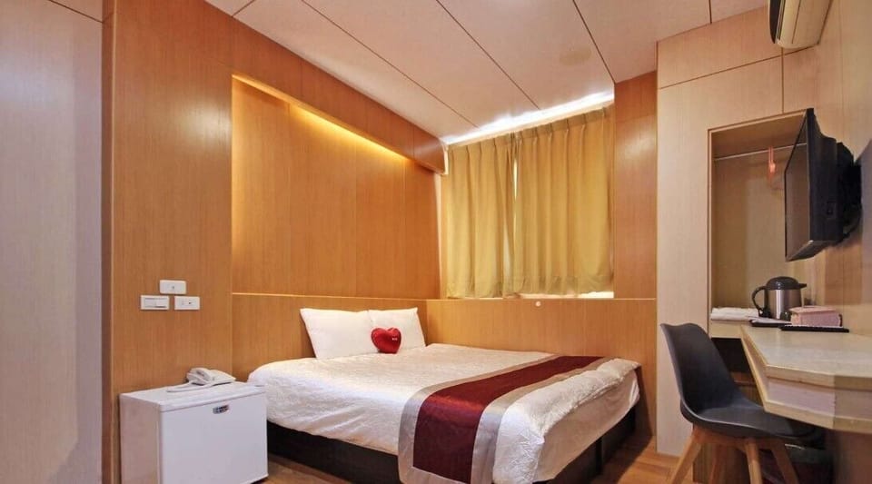 Deluxe Double Room, 1 Double Bed | Free WiFi