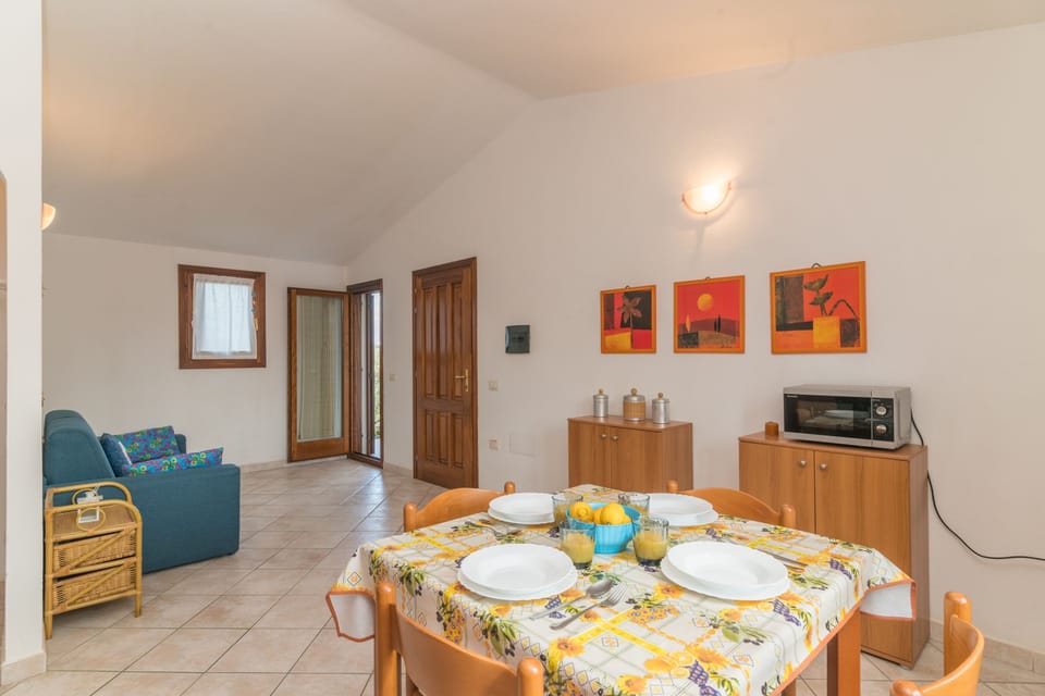 Living and dining room