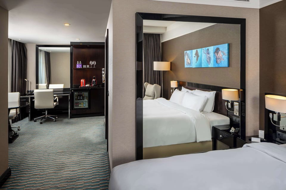 Premium Room | Premium bedding, Select Comfort beds, minibar, in-room safe
