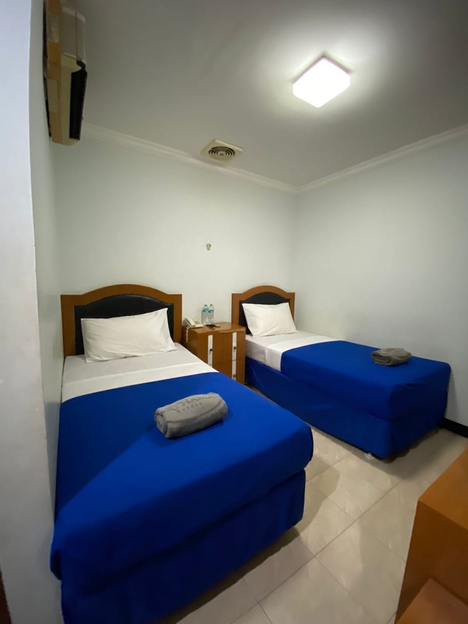 Standard Double or Twin Room | Desk, soundproofing, free WiFi, bed sheets