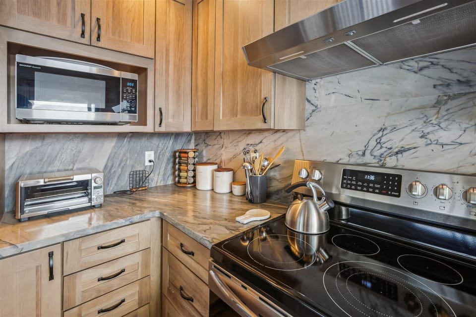 main level-kitchen-_dsc2487