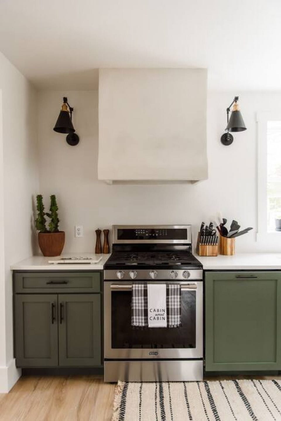Propane stone/oven with stucco hood vent.