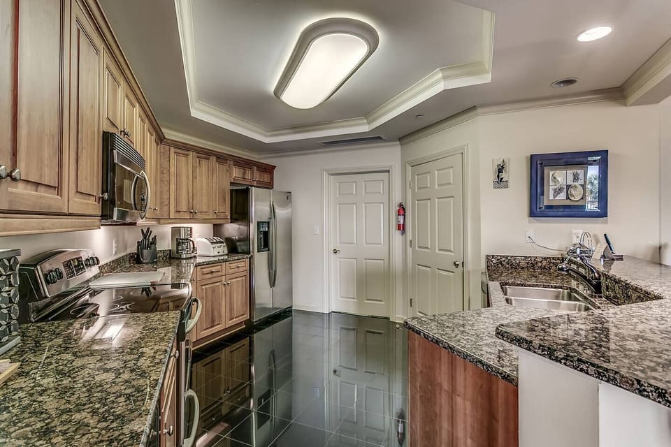 Large fully equipped kitchen.