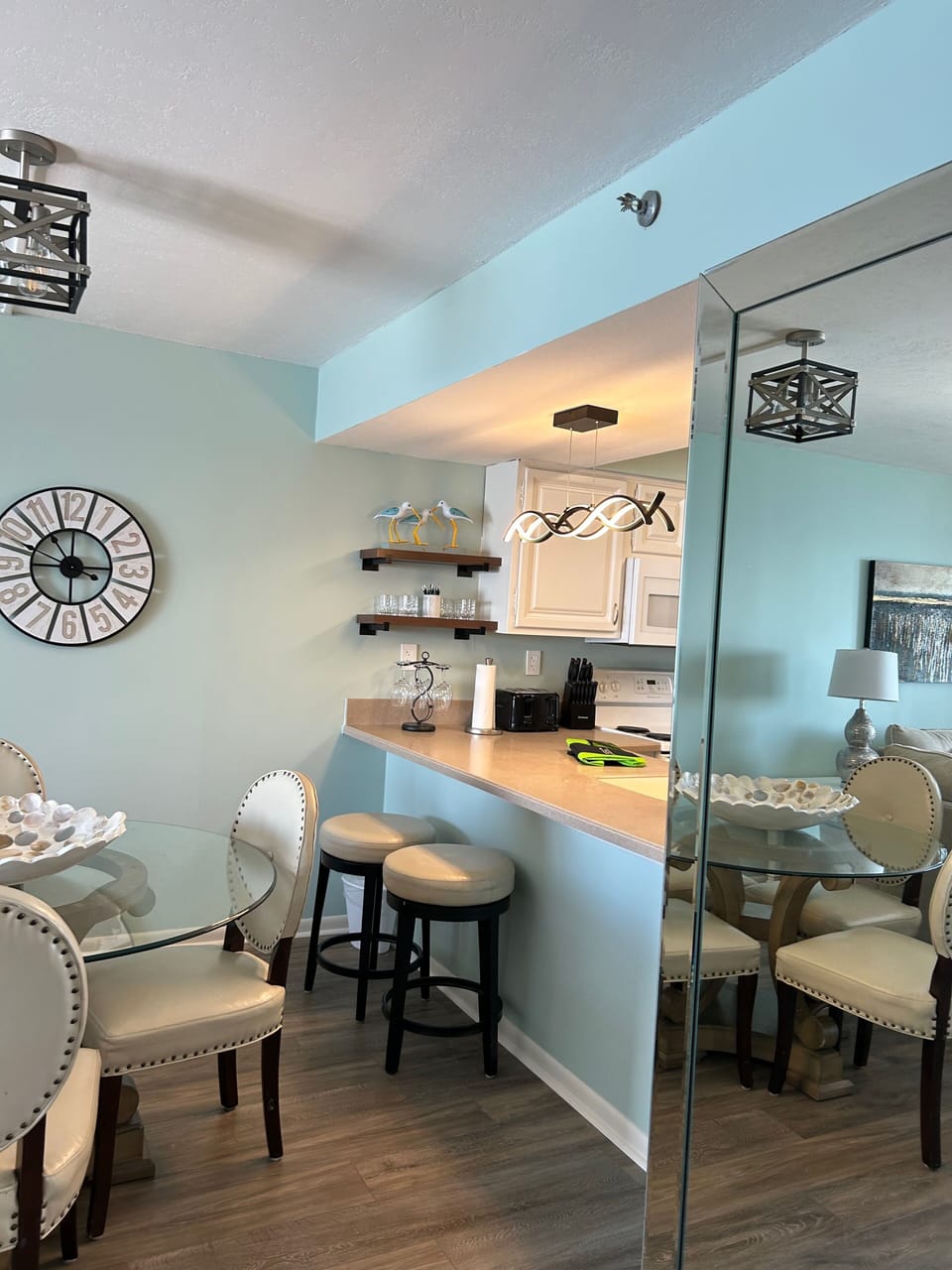 Breakfast Bar