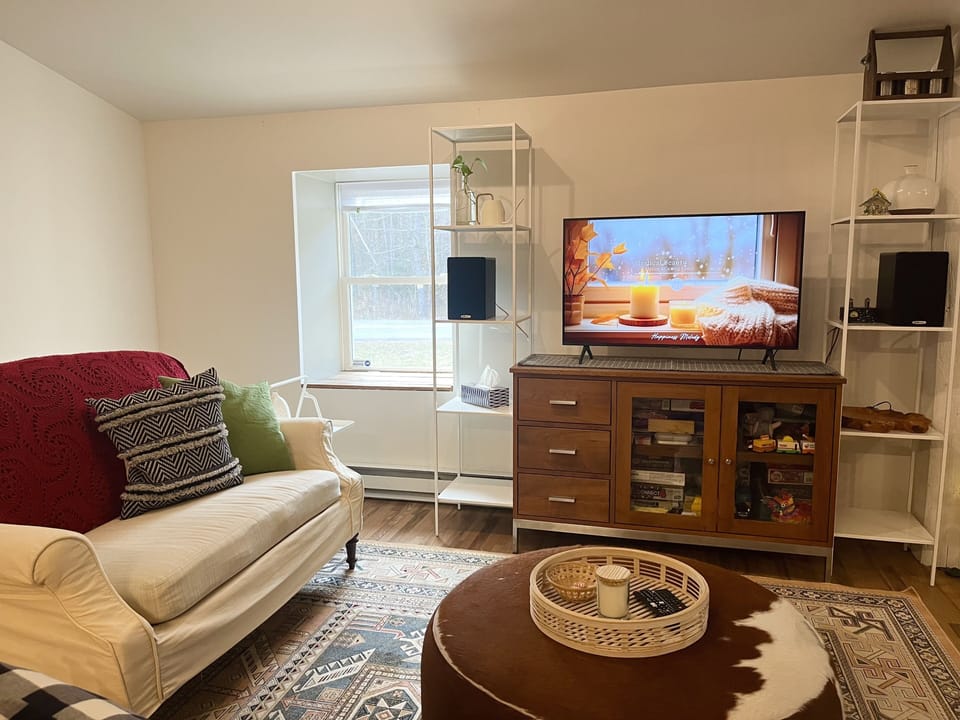 smart TV and POLK Bluetooth Speakers for great movie nights.