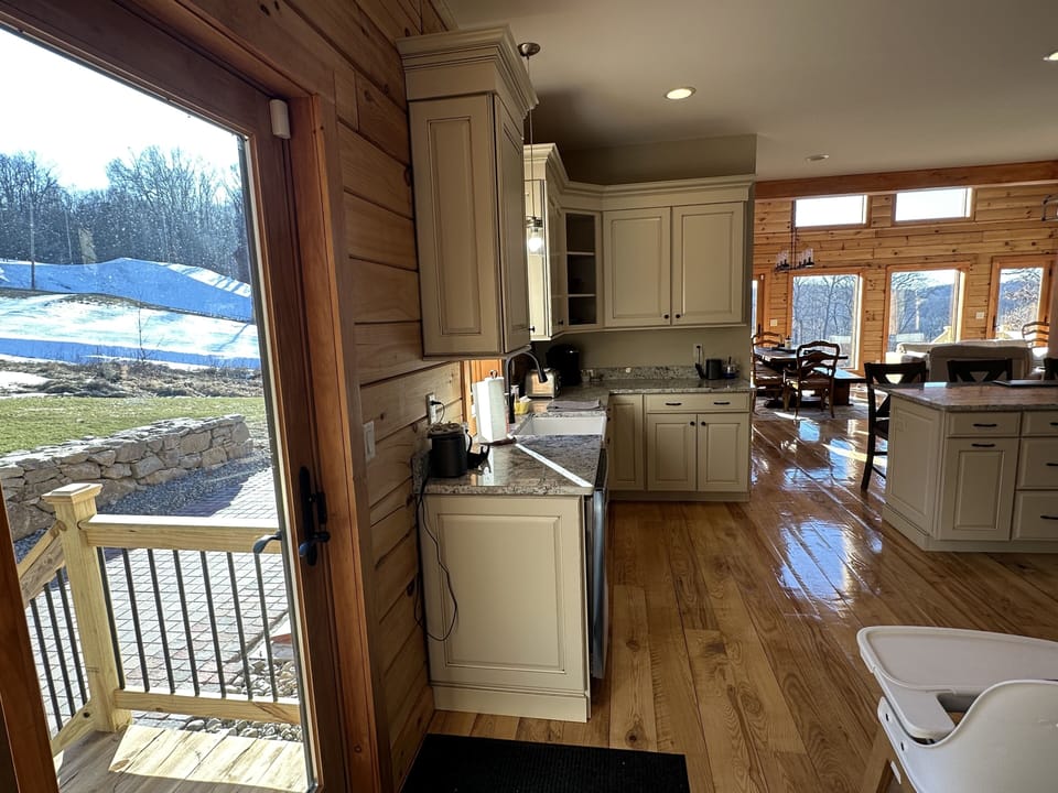 Kitchen/Patio
