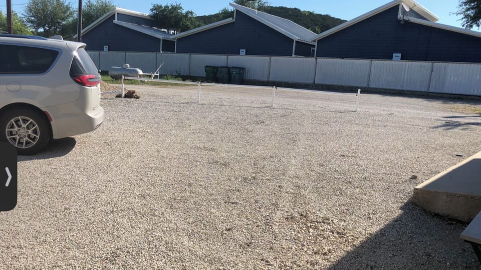 Extra large parking area for boat trailers, RV, and SUVs