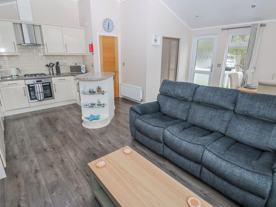Cottage | Living area