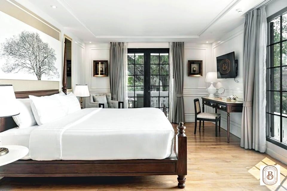 Family Suite River B | Minibar, in-room safe, desk, soundproofing