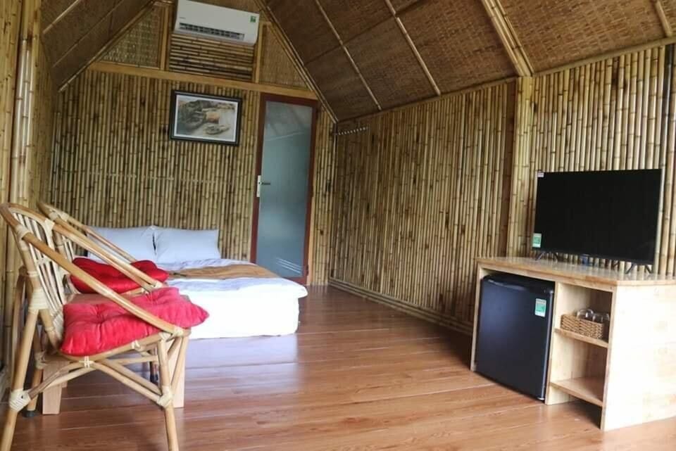 Traditional Double Room, 1 Bedroom, Non Smoking, River View