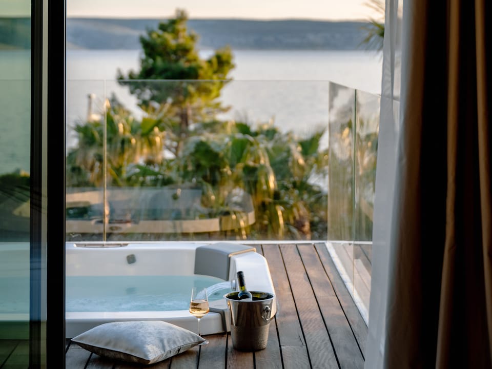 Deluxe Villa, 4 Bedrooms, Private Pool, Sea View | 4 bedrooms, Egyptian cotton sheets, premium bedding, memory foam beds